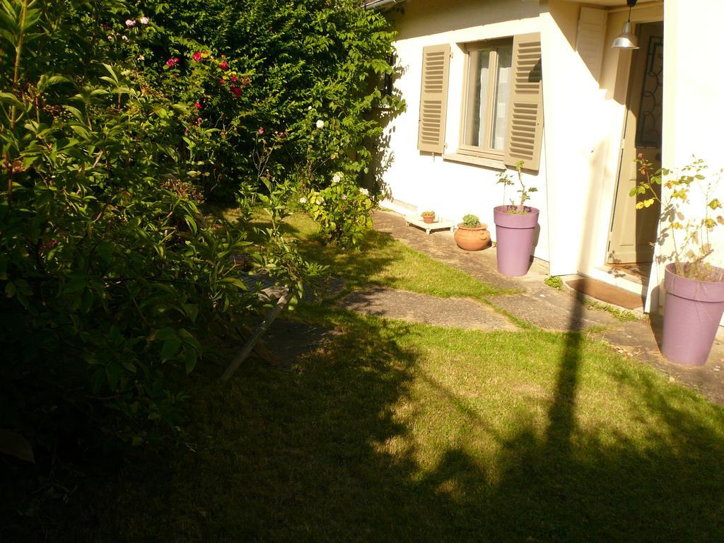 Gîte Paris Campagne Mareil-Marly Exterior foto