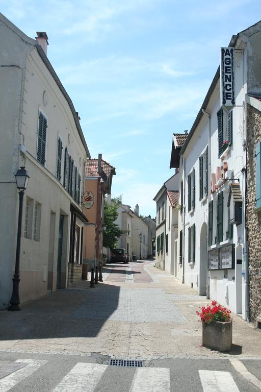 Gîte Paris Campagne Mareil-Marly Exterior foto